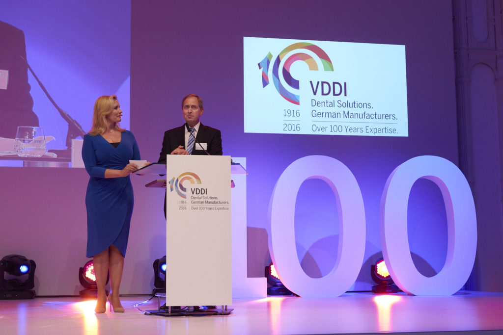 Herz und Motor der Internationalen Dental-Schau