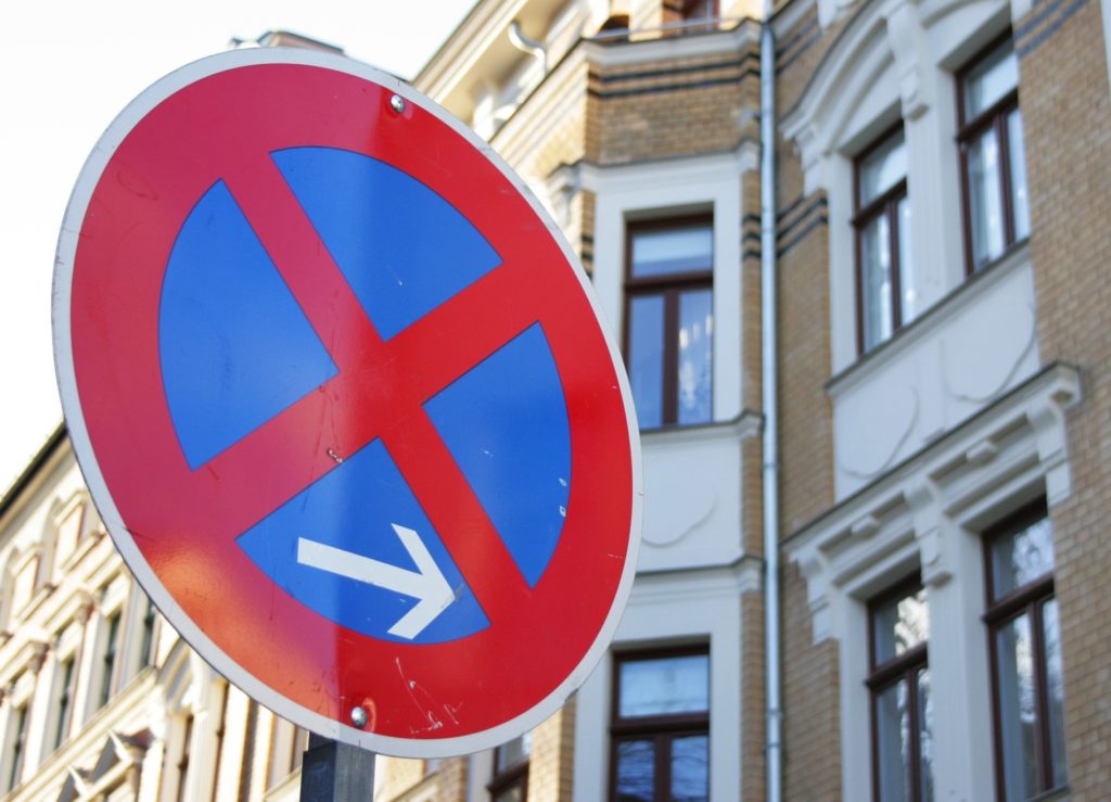 Arbeitslohn: Zahlung von Verwarnungsgeldern durch den Arbeitgeber